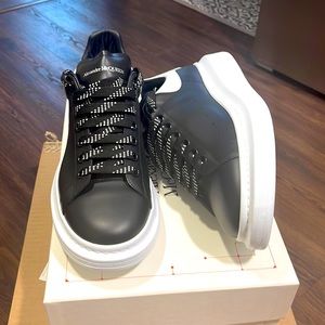 Alexander Mcquenn,size EU 44.5- US 11.5